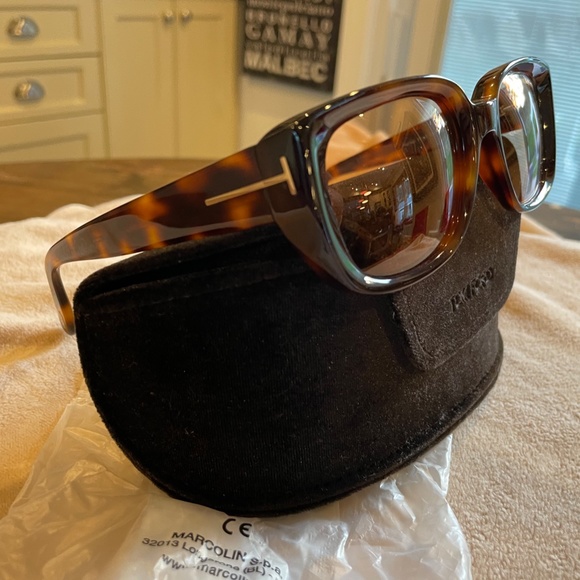 Tom Ford Raphael Sunglasses - Picture 3 of 8